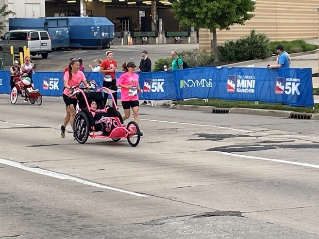 Ainsley's Angels volunteer to run during the Indianapolis Mini Marathon